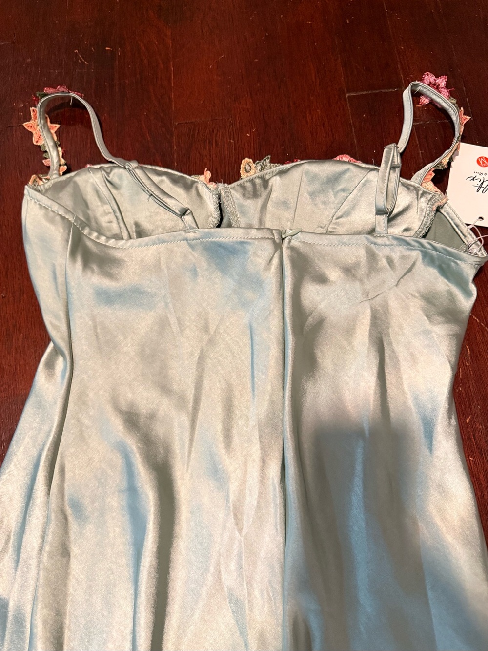 NWT Realtix Sage Green Floral-Accent Maxi Slip Dress Size M - Picture 7 of 8
